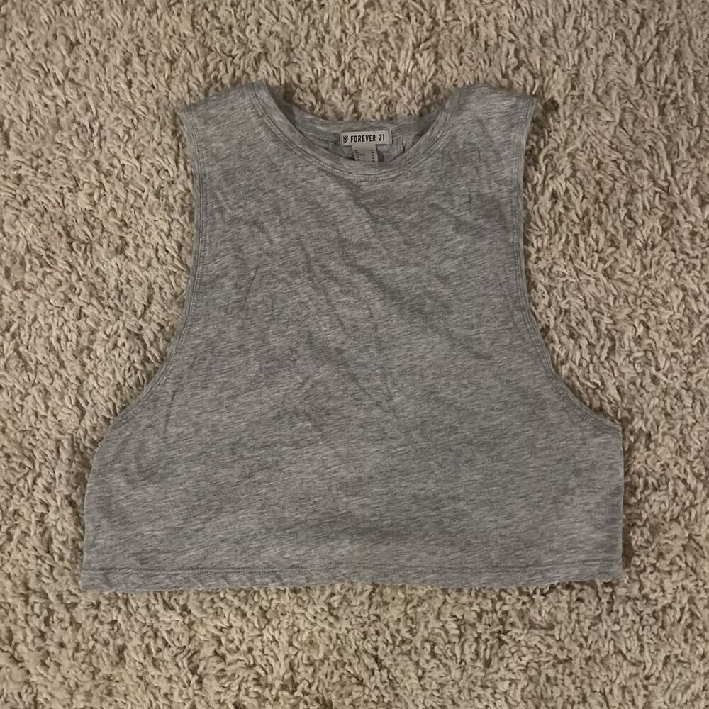 Forever‎ 21 Cropped Muscle Tank Medium